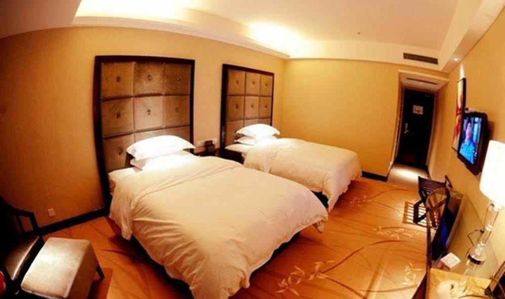 Ronghe Holiday Hotel Shiyan  Εξωτερικό φωτογραφία